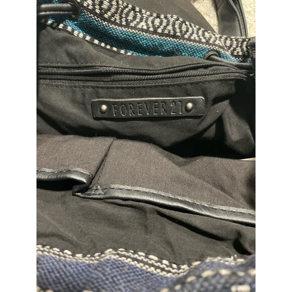 Forever 21 Women's Size OS Faux Leather Knit Aztec Style Backpack Blue Boho - Picture 5 of 9